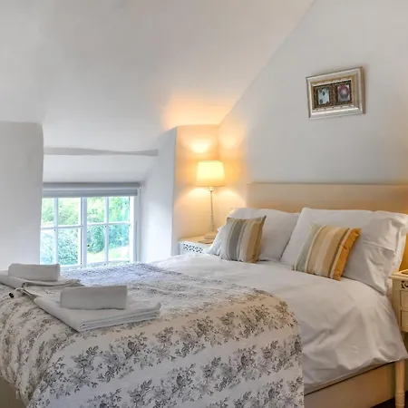Holiday home Yew Tree Burythorpe